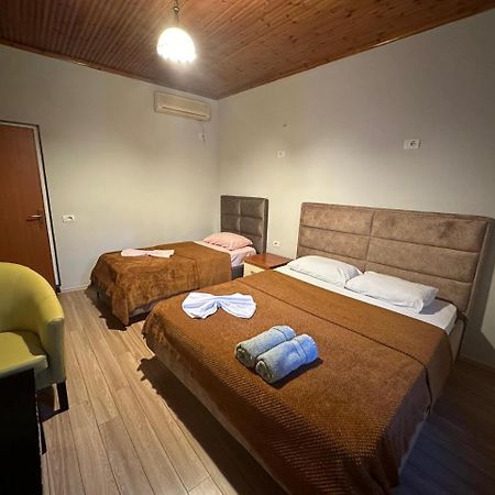 Eden hostel Tiran Dış mekan fotoğraf